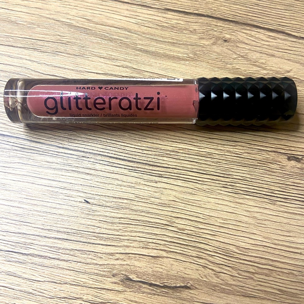 Hard candy lip sparkler
